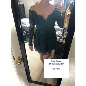 Lace green dress